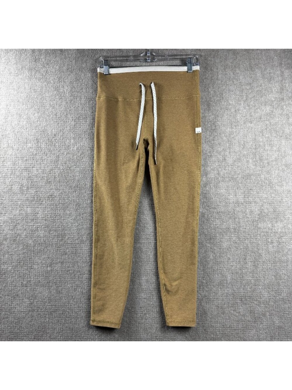 Vuori Vibe Elevation Leggings Womens M High Rise Drawstring Pants Wheat Heather